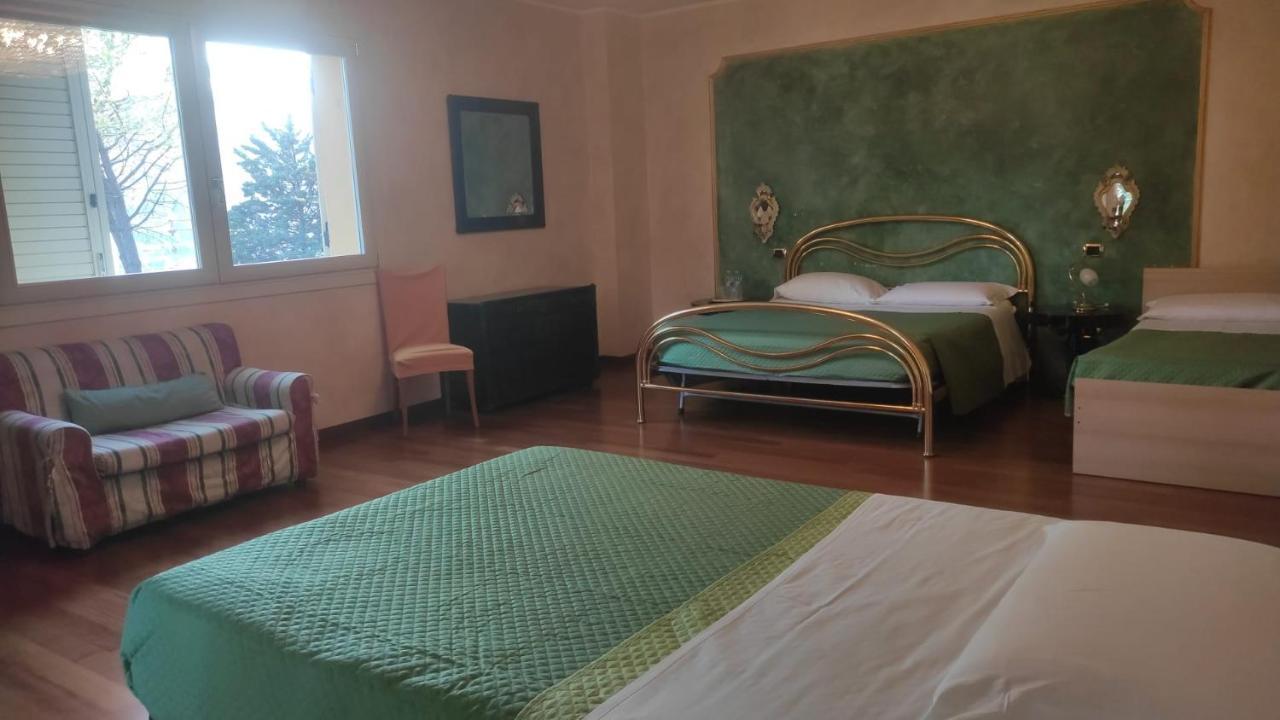Parco Dei Gelsomini Bed & Breakfast Ascoli Piceno Luaran gambar