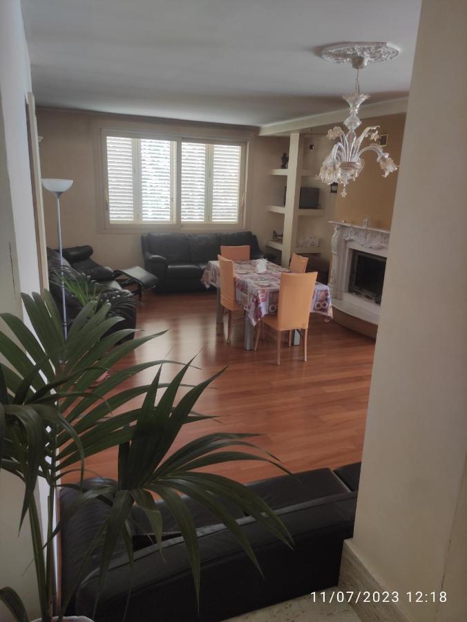 Parco Dei Gelsomini Bed & Breakfast Ascoli Piceno Luaran gambar