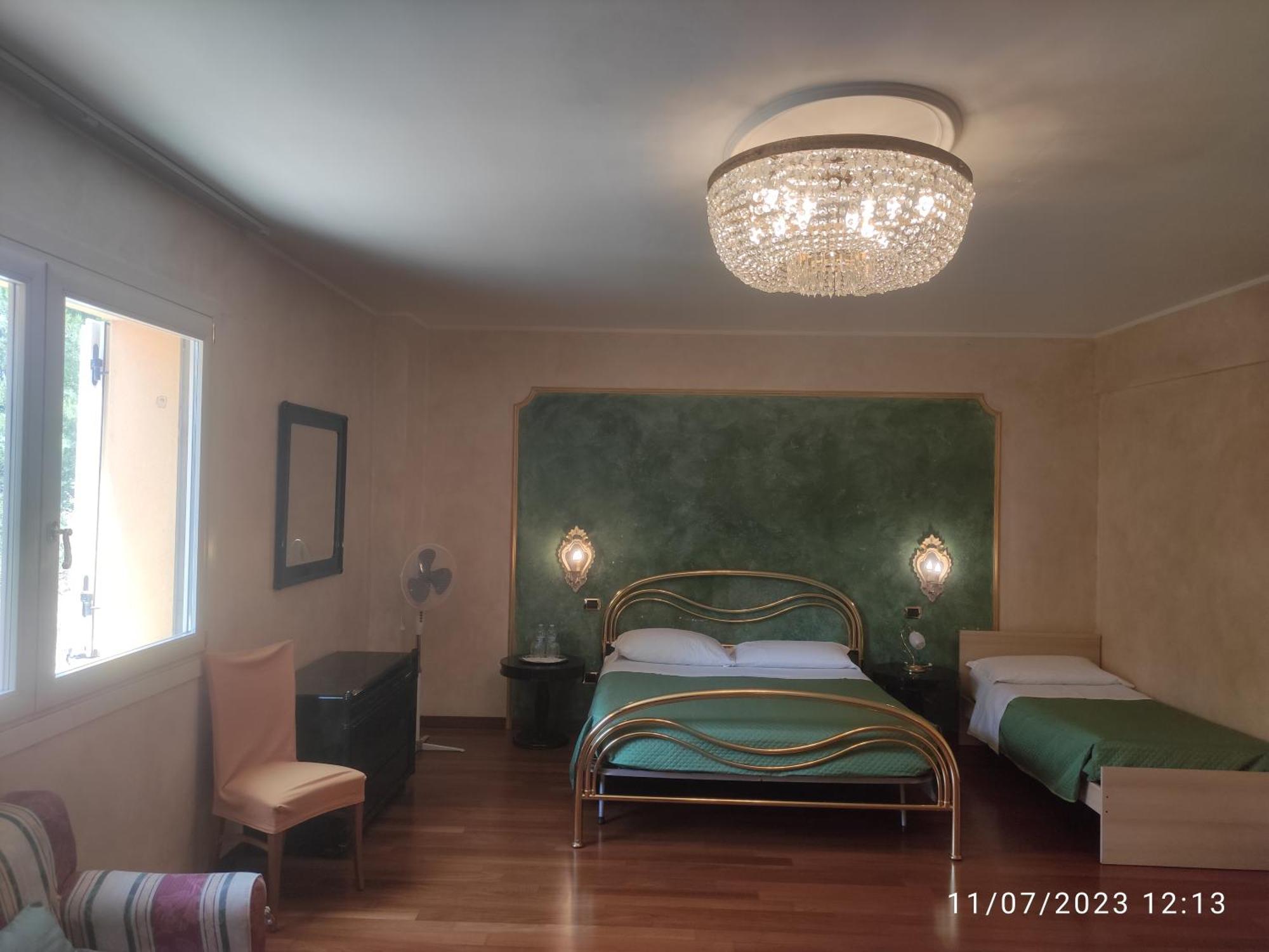 Parco Dei Gelsomini Bed & Breakfast Ascoli Piceno Luaran gambar