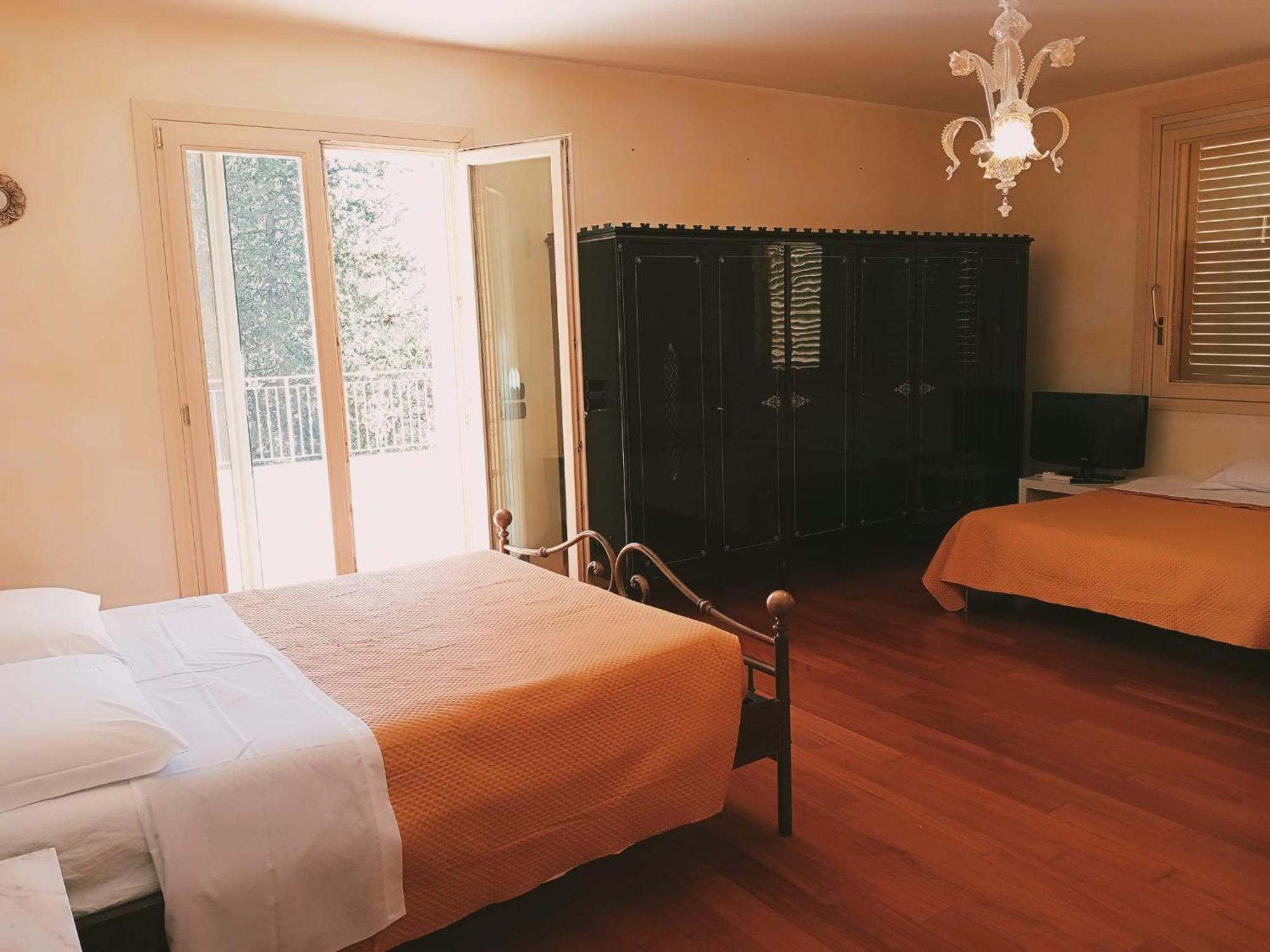 Parco Dei Gelsomini Bed & Breakfast Ascoli Piceno Luaran gambar